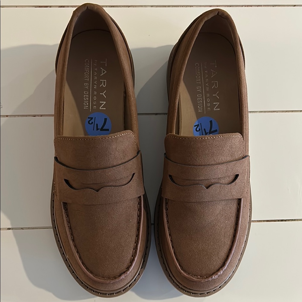 Taryn Brown Loafers
